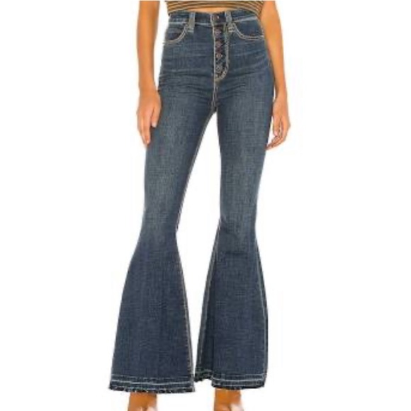 Free People Sz 32 Irreplaceable Flare Jeans - Picture 2 of 12